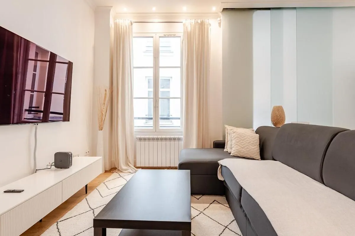 Montorgueil Suite Parigi 0*,